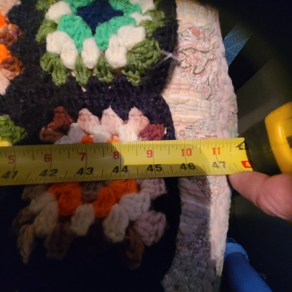 Handmade Granny Squares Blanket Crochet Blanket Vintage. K - Picture 9 of 10